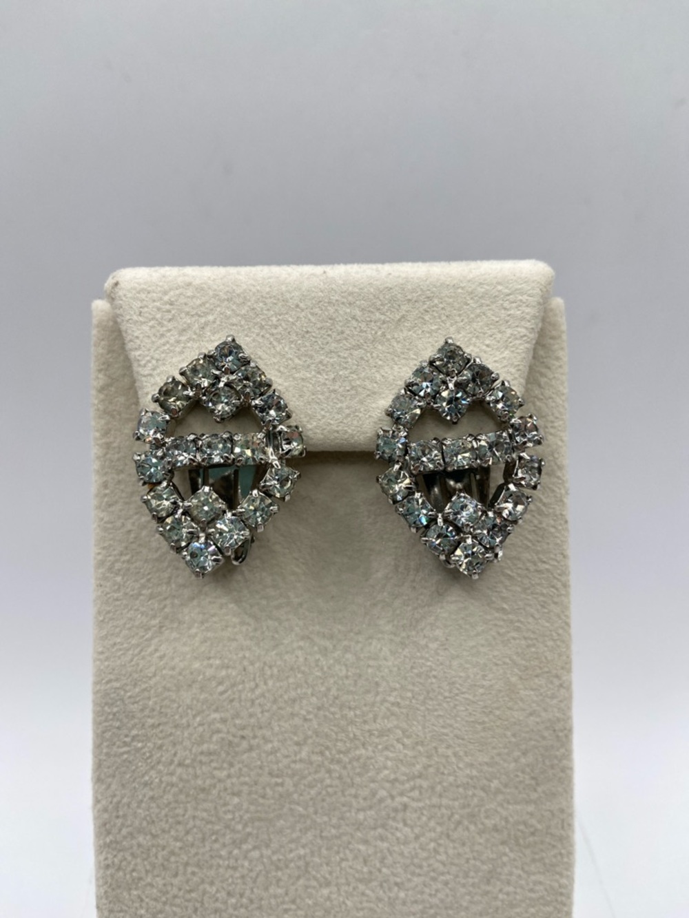 Vintage Silver Tone Clear Rhinestone Clip On Earrings Art Deco